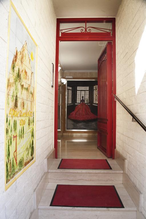 Apartamentos Turisticos Juanita Ope Archena Bagian luar foto